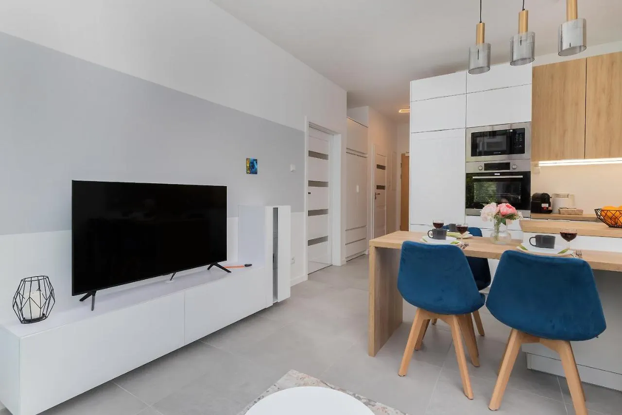 Apartment With Terrace And Gym Gdansk